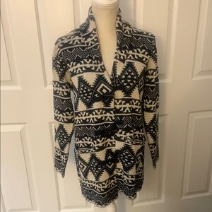 NWOT CHAPS Women's Navy and White Southwest Patterned Sweater - M